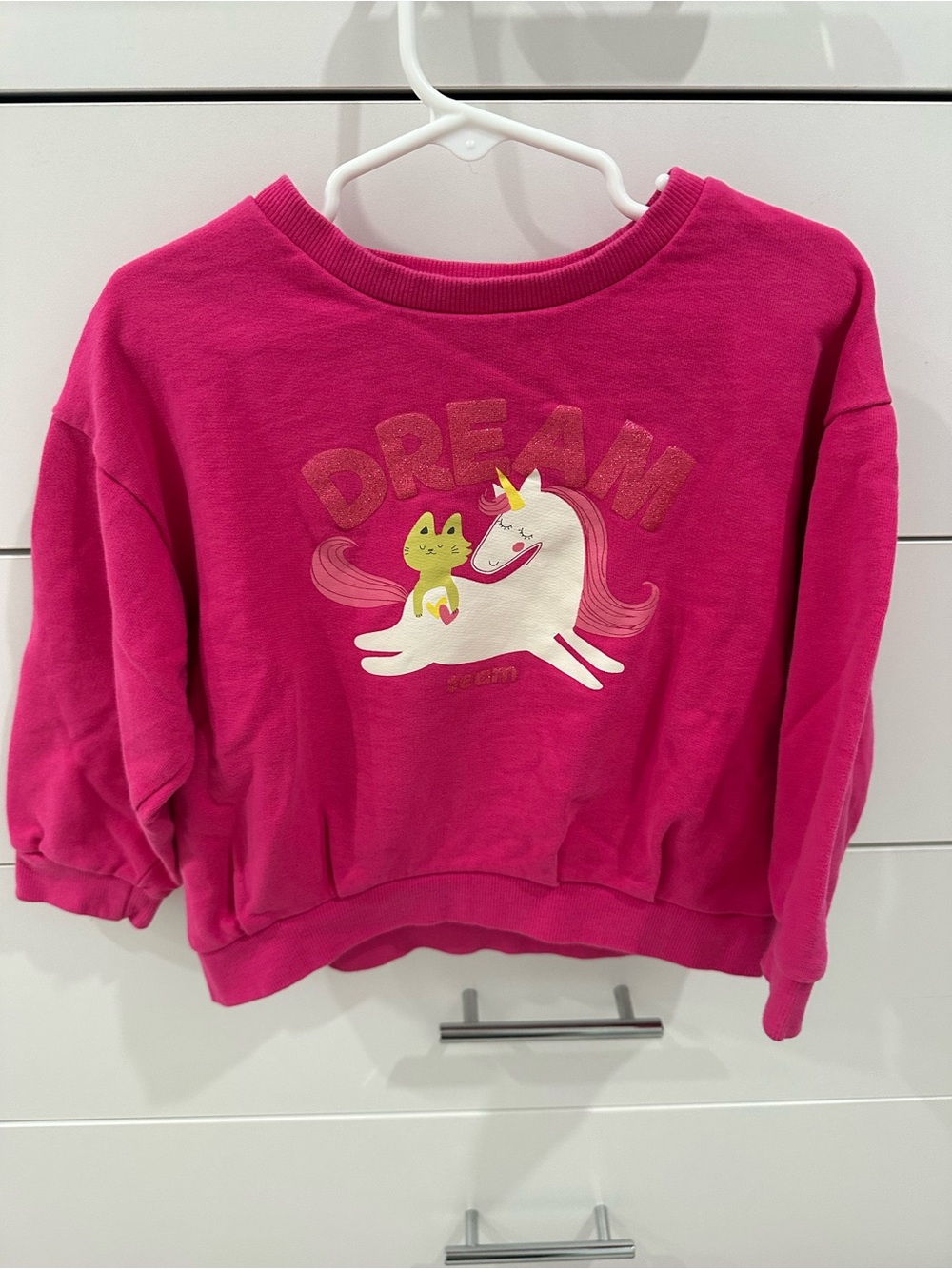 Girls Dream Unicorn Graphic Sweatshirt - Hot Pink Size 110 (4-5)